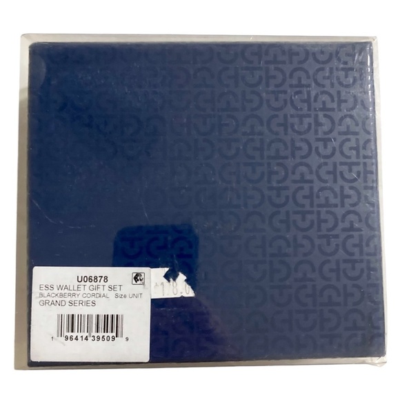 NEW COLE HAAN GRAND SERIES ESS Wallet & Key Fob Gift Set Blackberry Cordial - Picture 11 of 13